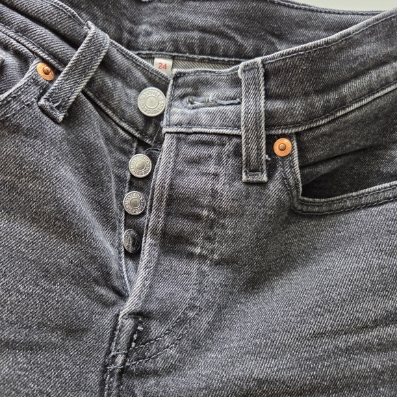 Levi's Denim - Stylish Gray Levis